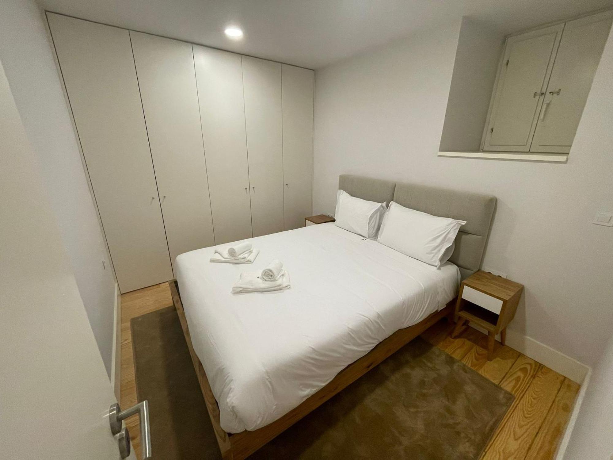 Sm Apartments OOporto Esterno foto